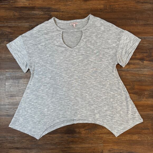 Juicy Couture grey key hole blouse MEDIUM asymmetrical bottom soft and stretchy - Picture 1 of 8